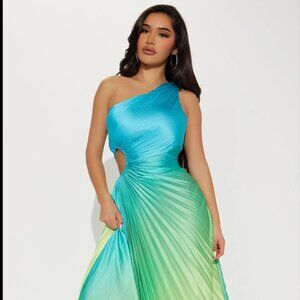 NWT Fashion Nova Tahiti Ombre Maxi Dress - Blue/combo - Small